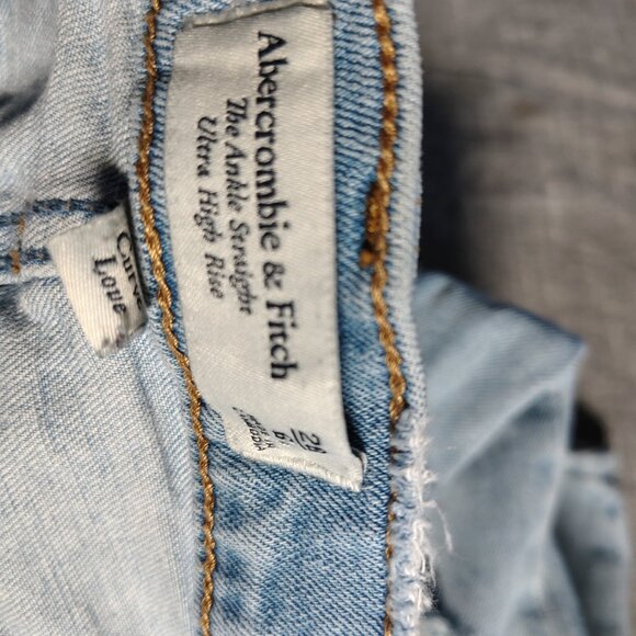 Abercrombie Fitch Curve Love Jeans Womens Ultra High Rise Ankle Straight Baggy - Picture 10 of 12